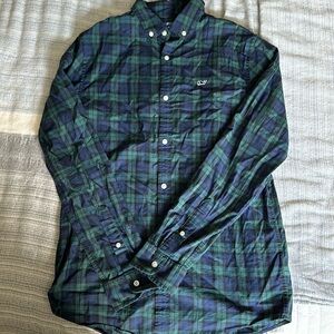 Excellent Used Condition Vineyard vines boys dress shirt